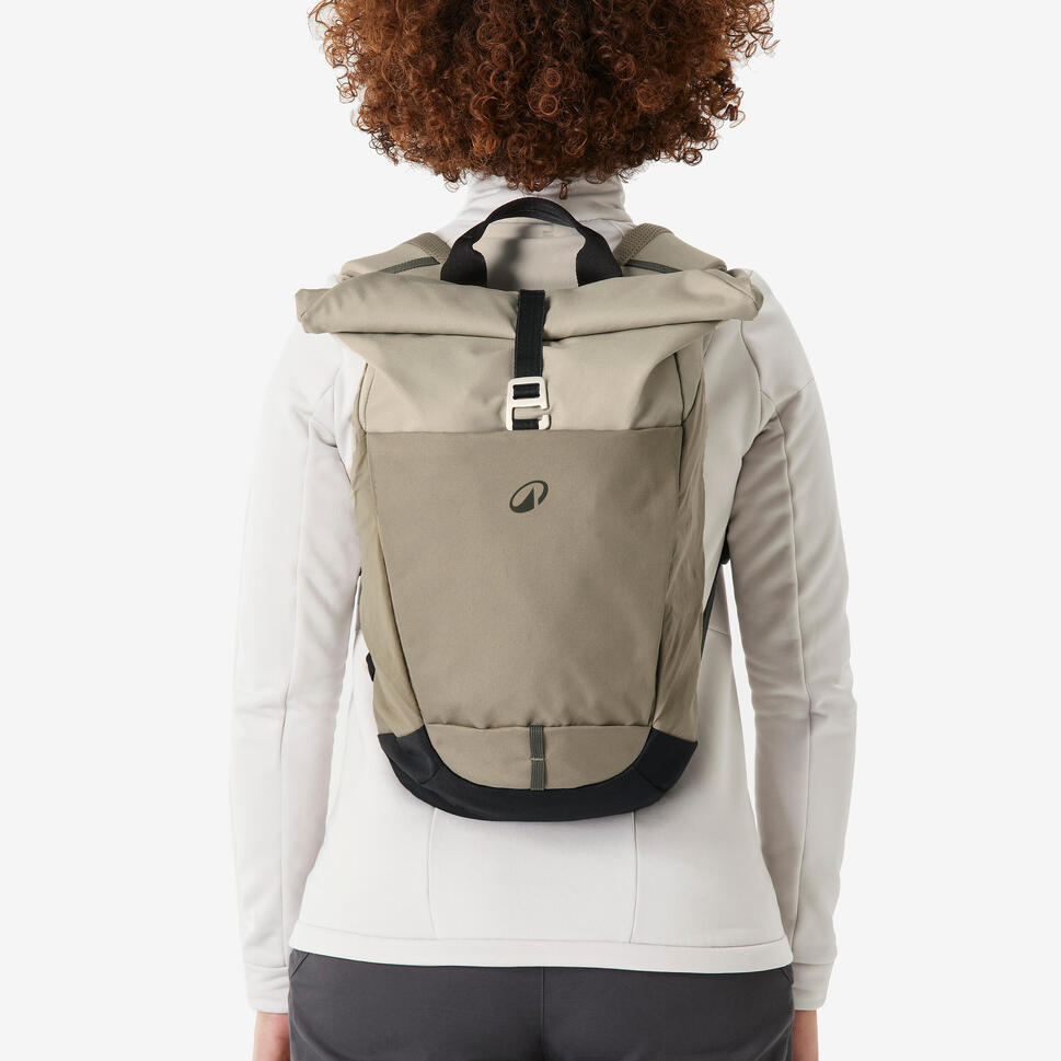 Quechua NH500 Escape 16L+4 Rolltop Hiking Backpack - Image 17
